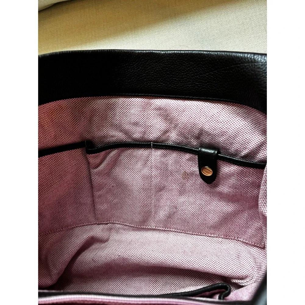 Dooney & Bourke Hobo Bag Espresso Brown Pebbled Leather Duck Logo Clasp